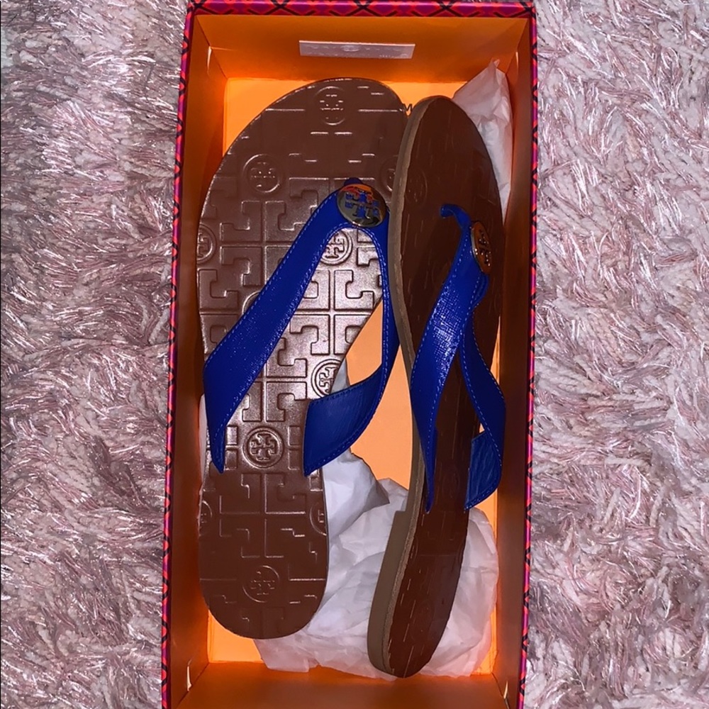 Tory Burch Thora- Patent Saffiano